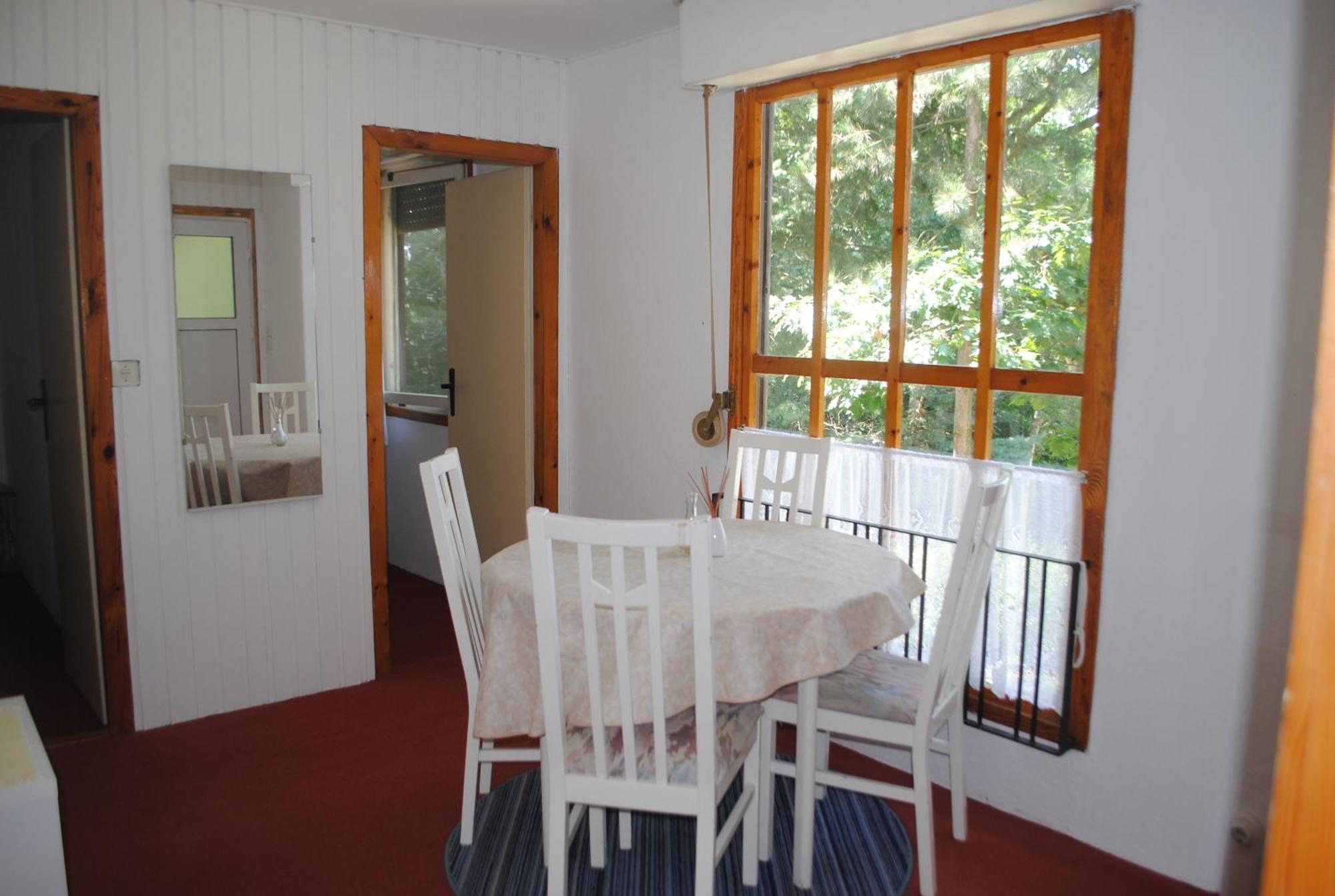 Bungalows Zur Alten Faehre Werder  Rum bild