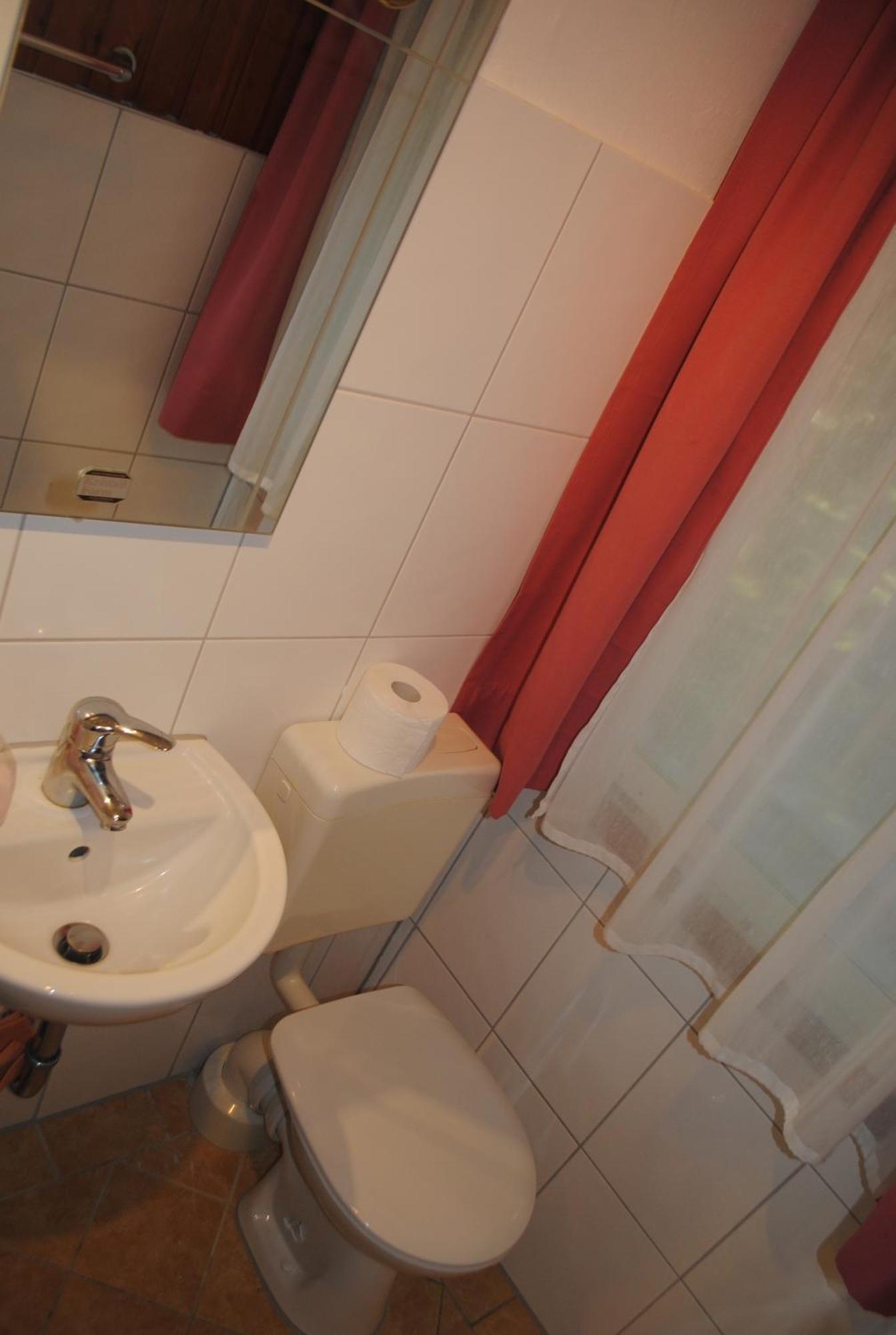 Bungalows Zur Alten Faehre Werder  Rum bild