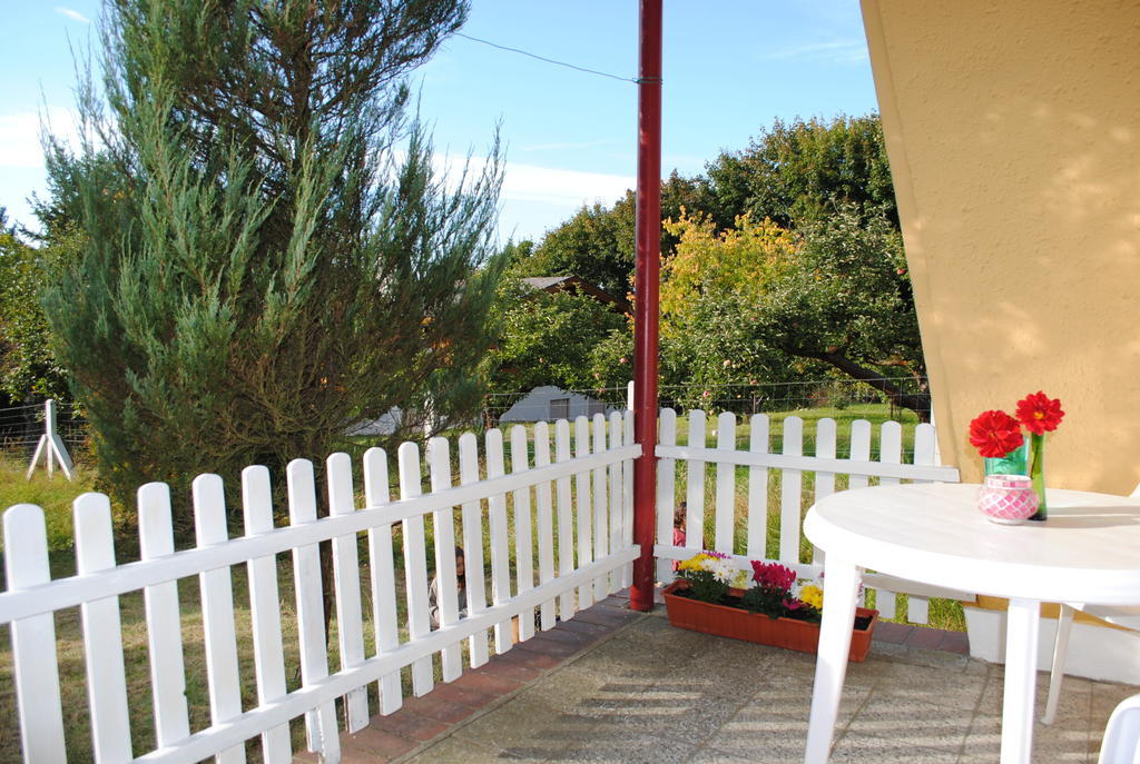 Bungalows Zur Alten Faehre Werder  Rum bild